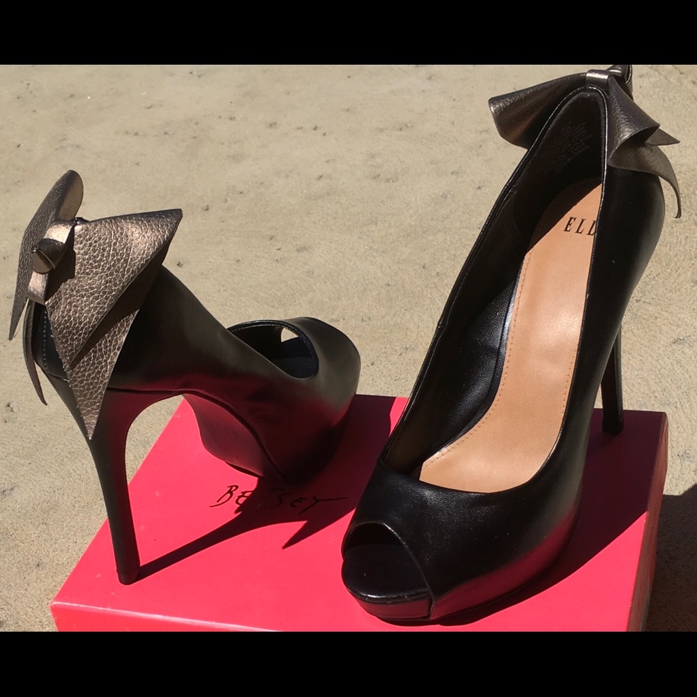 Black stilettos with copper Bow & Peep Toe ELLE
